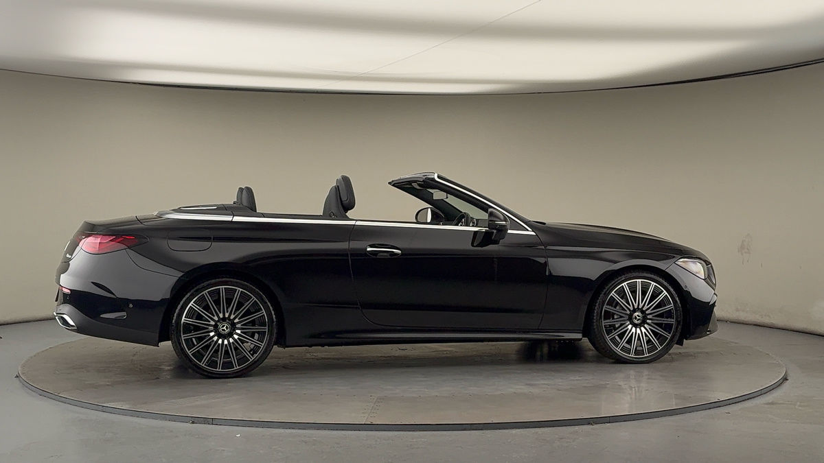 More views of Mercedes-Benz CLE