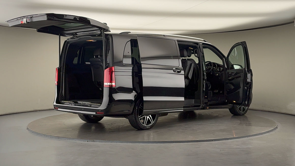 More views of Mercedes-Benz V Class