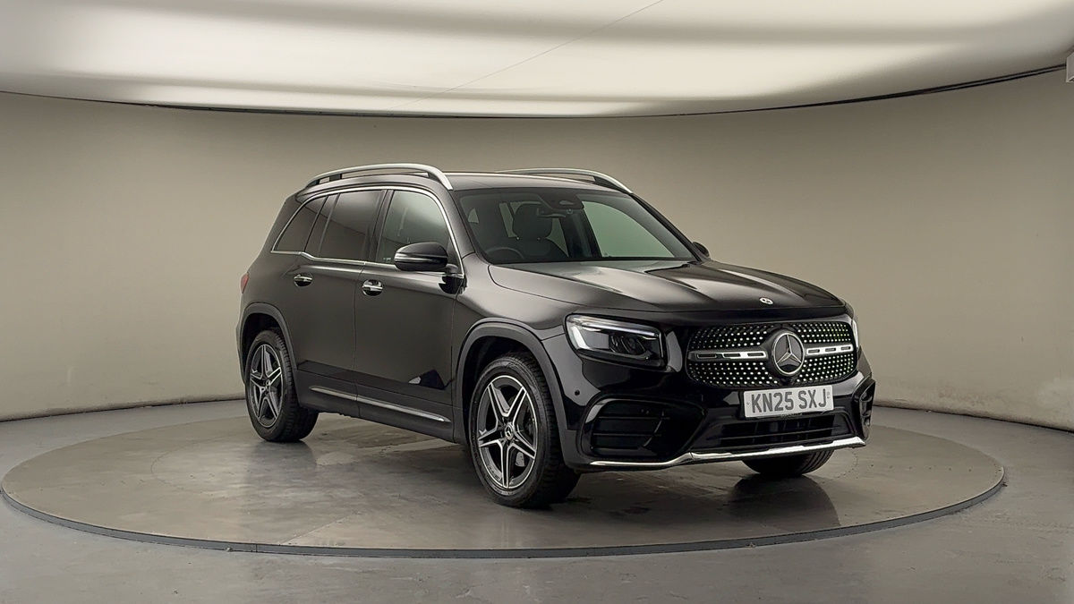 Mercedes-Benz GLB Sticky Header Image