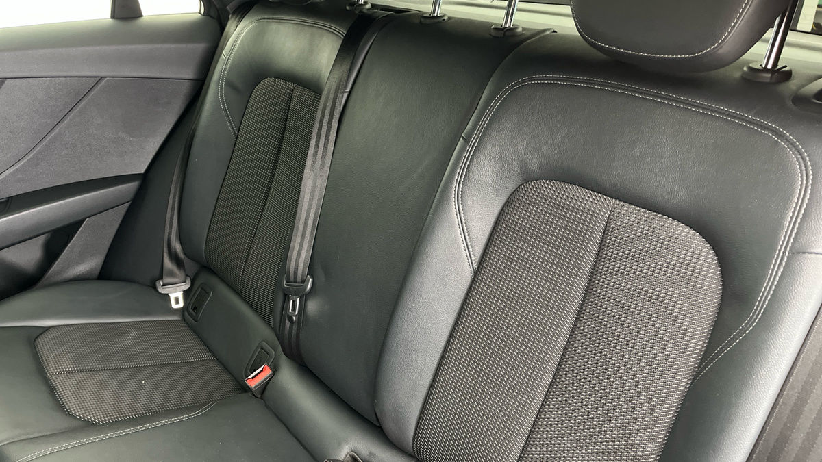 Audi Q2 Image 8
