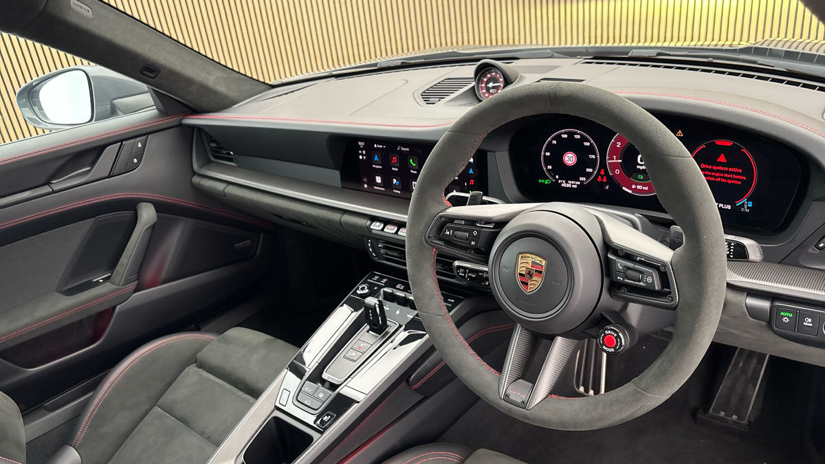 Porsche 911 Image 5