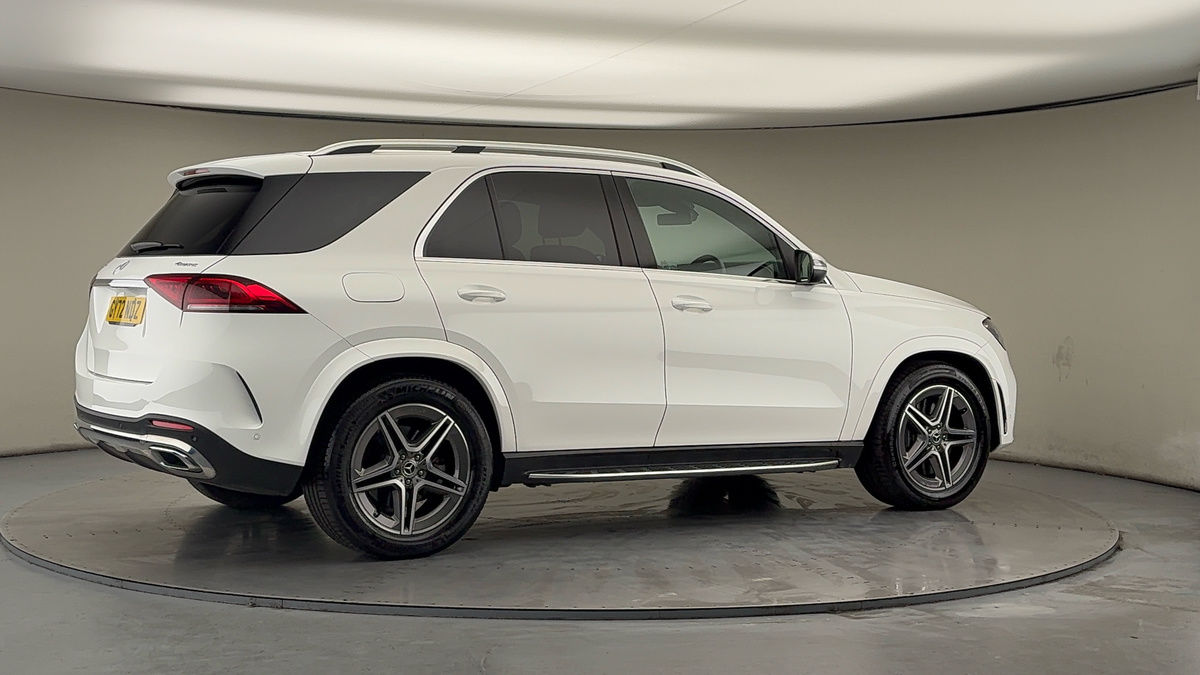 More views of Mercedes-Benz GLE