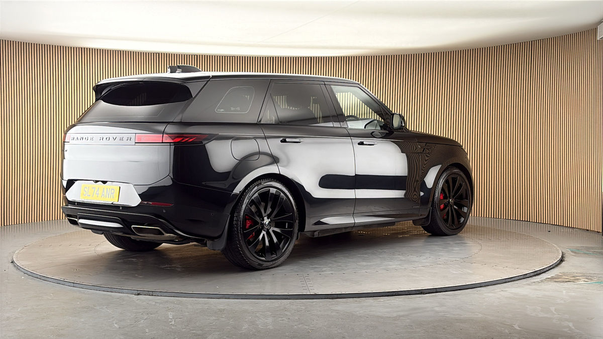 Land Rover Range Rover Sport Image 21