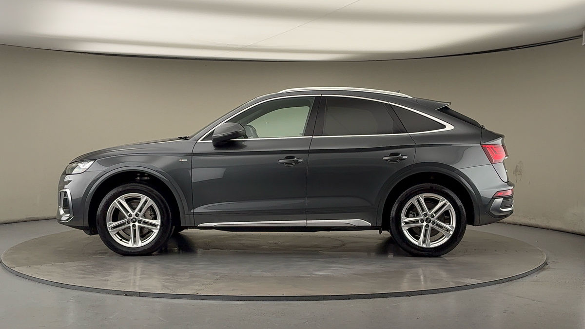 Audi Q5 Image 15