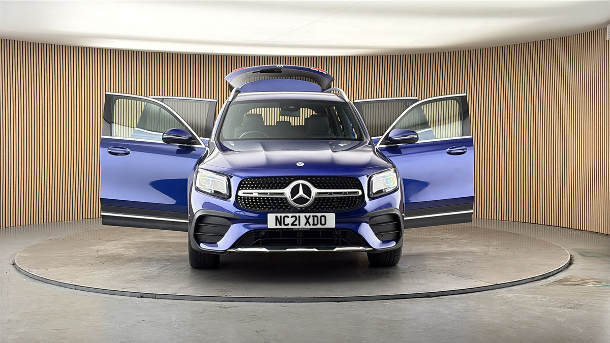 More views of Mercedes-Benz GLB