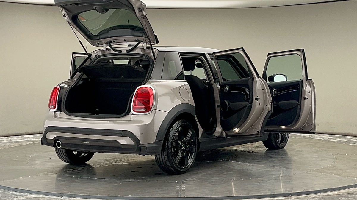 More views of MINI Hatch