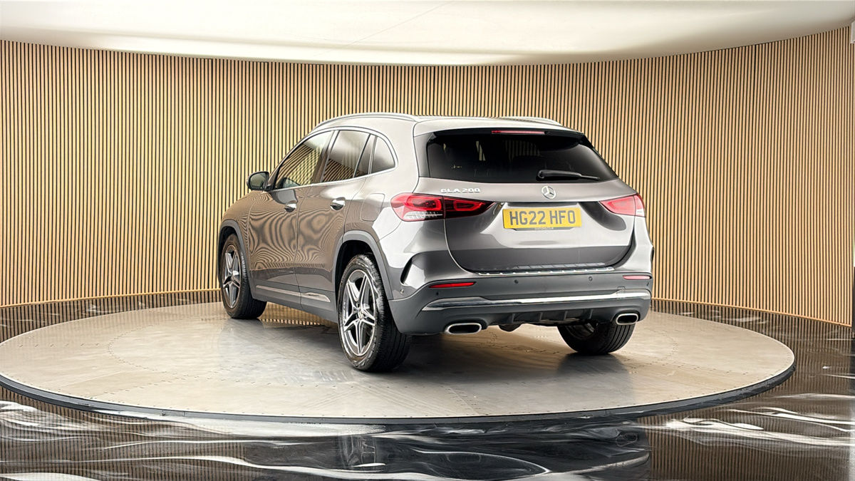 More views of Mercedes-Benz GLA