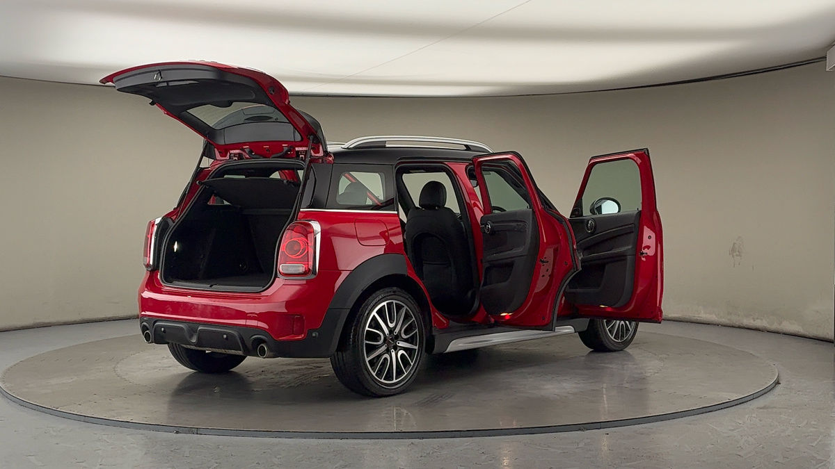 More views of MINI Countryman