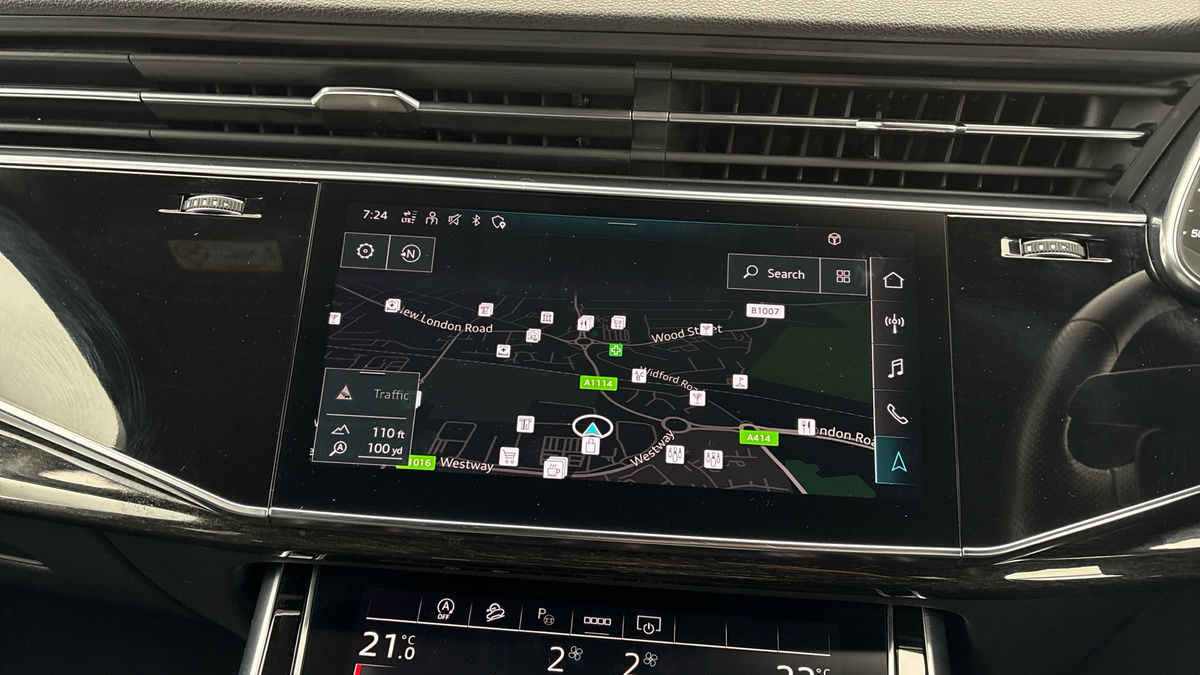 Audi Q7 Image 17