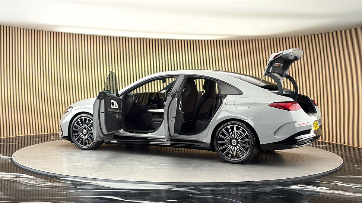 More views of Mercedes-Benz CLA
