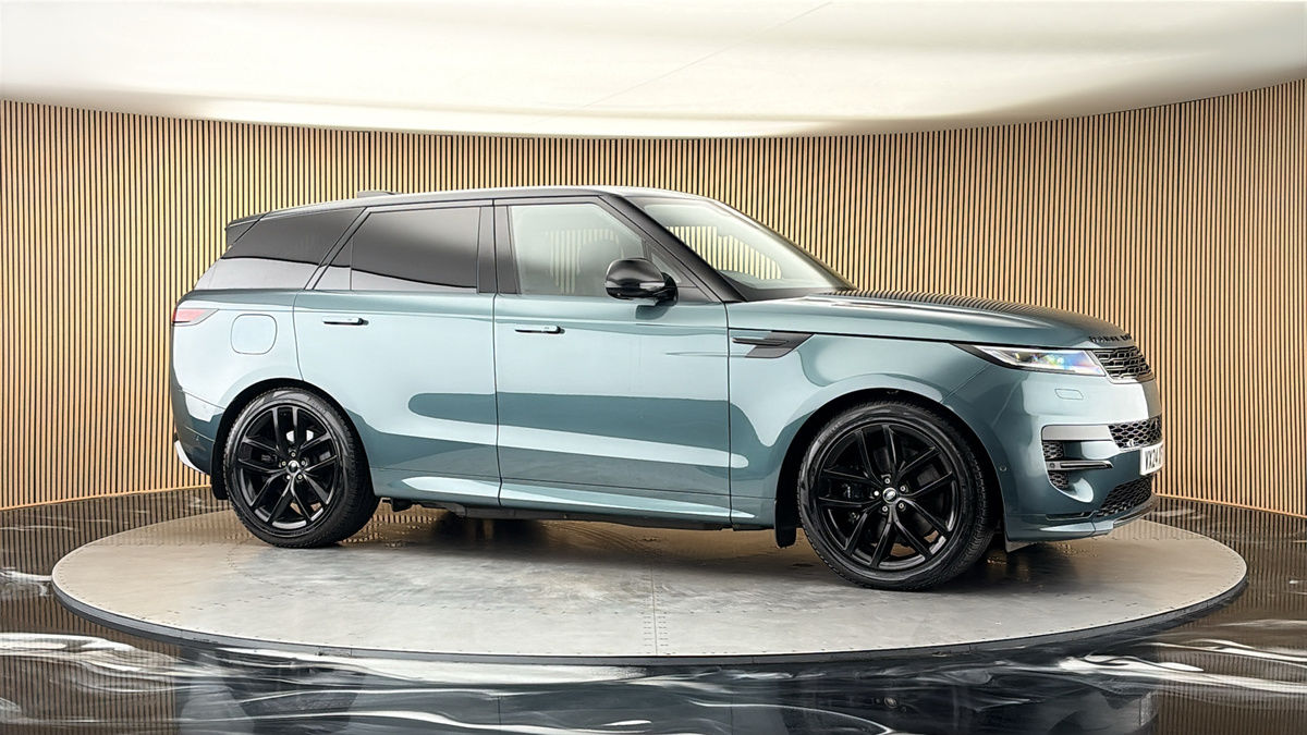 More views of Land Rover Range Rover Sport