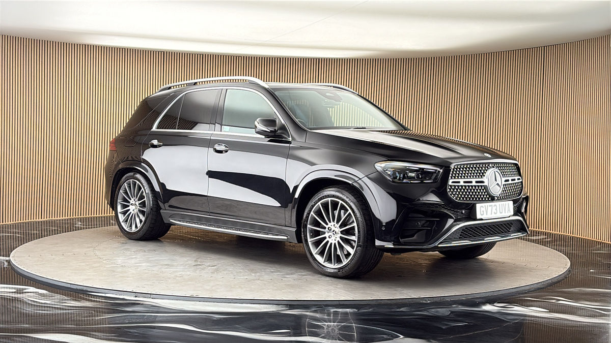 More views of Mercedes-Benz GLE