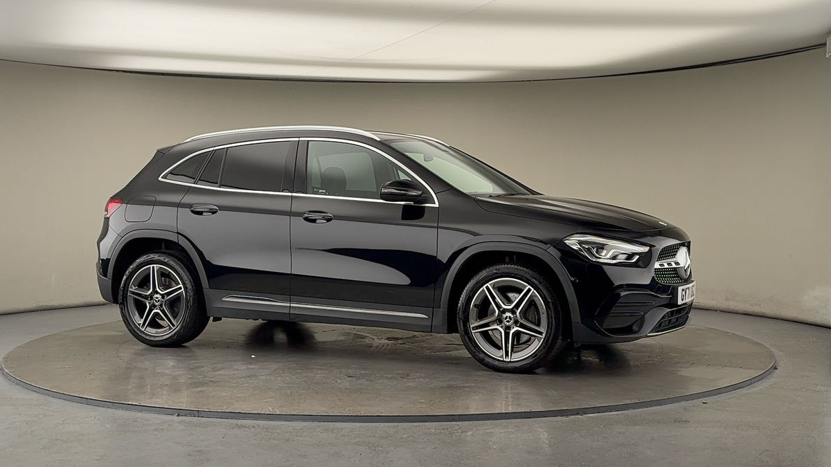 More views of Mercedes-Benz GLA