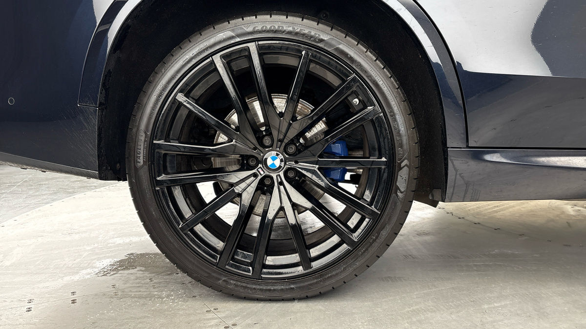 More views of BMW X5