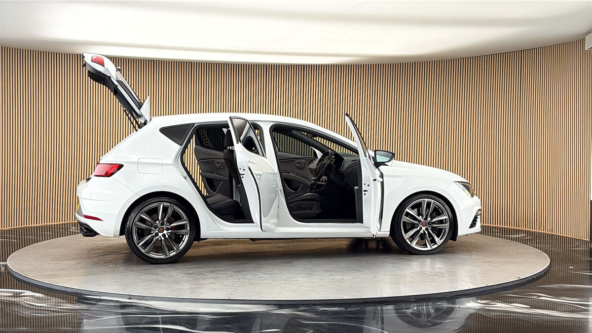 More views of SEAT Leon