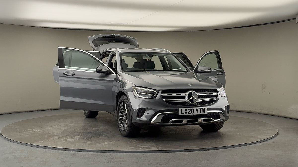 More views of Mercedes-Benz GLC