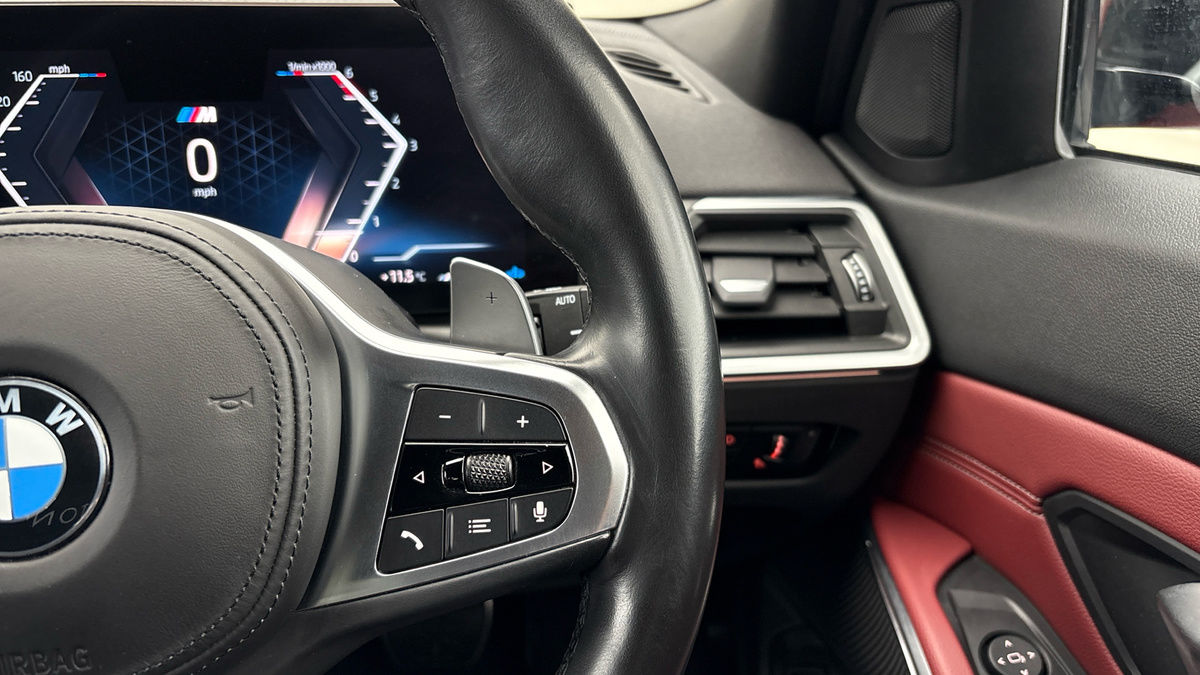 BMW 3 Series Image 14