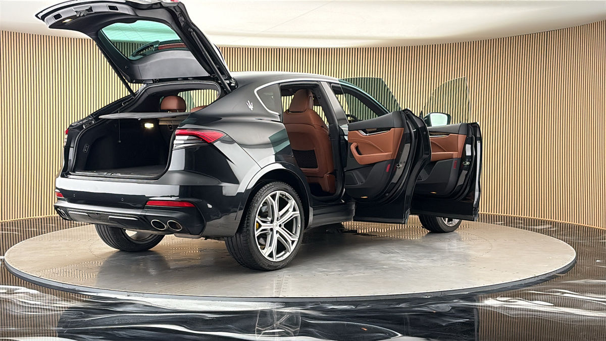 More views of Maserati Levante