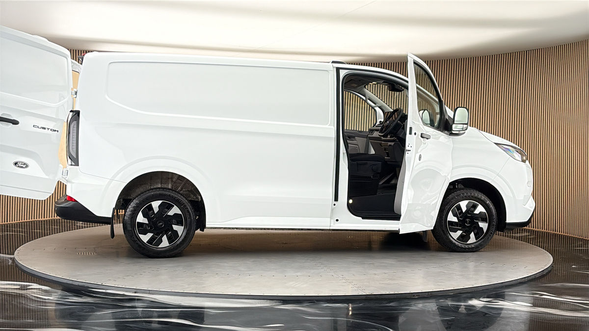 More views of Ford Transit Custom