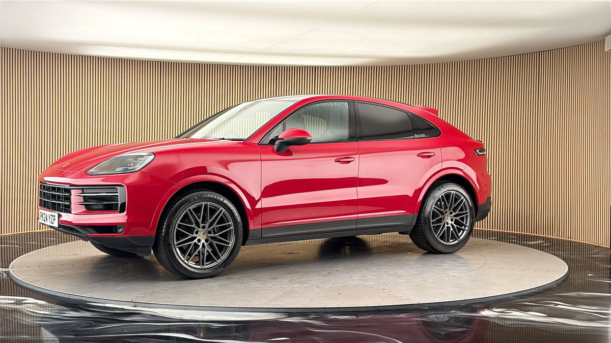 More views of Porsche Cayenne
