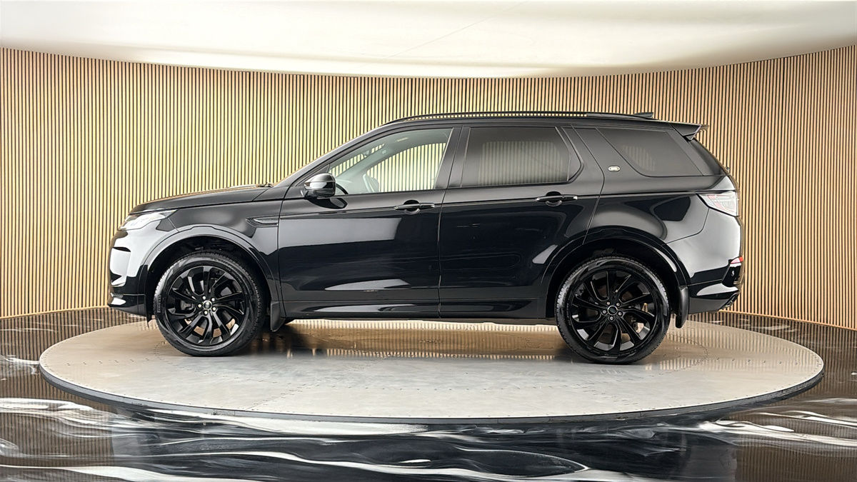 More views of Land Rover Discovery Sport