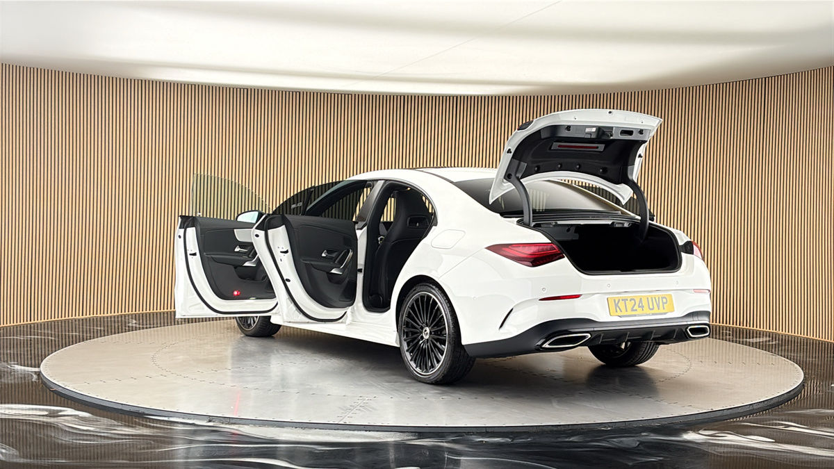Mercedes-Benz CLA Image 23