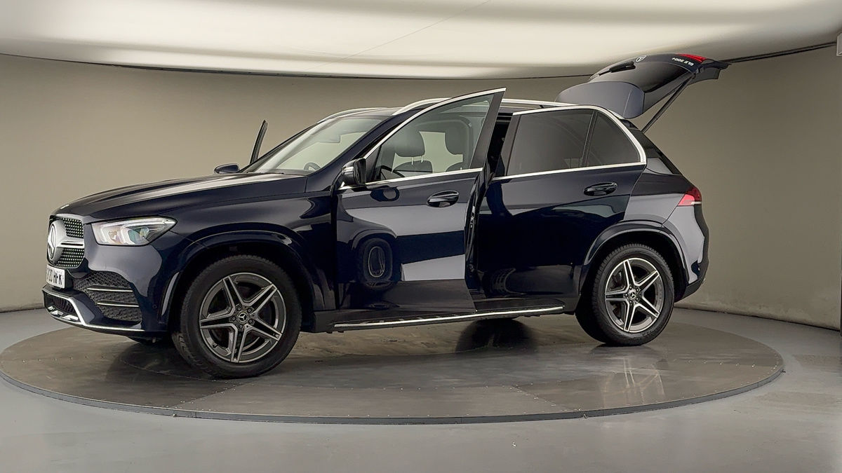 More views of Mercedes-Benz GLE