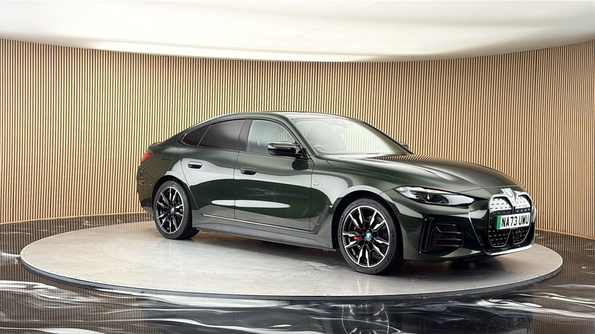 More views of BMW i4