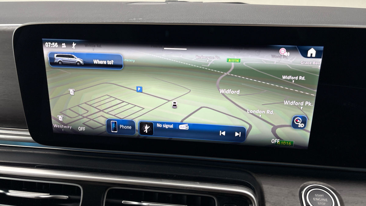 Mercedes-Benz V Class Image 17