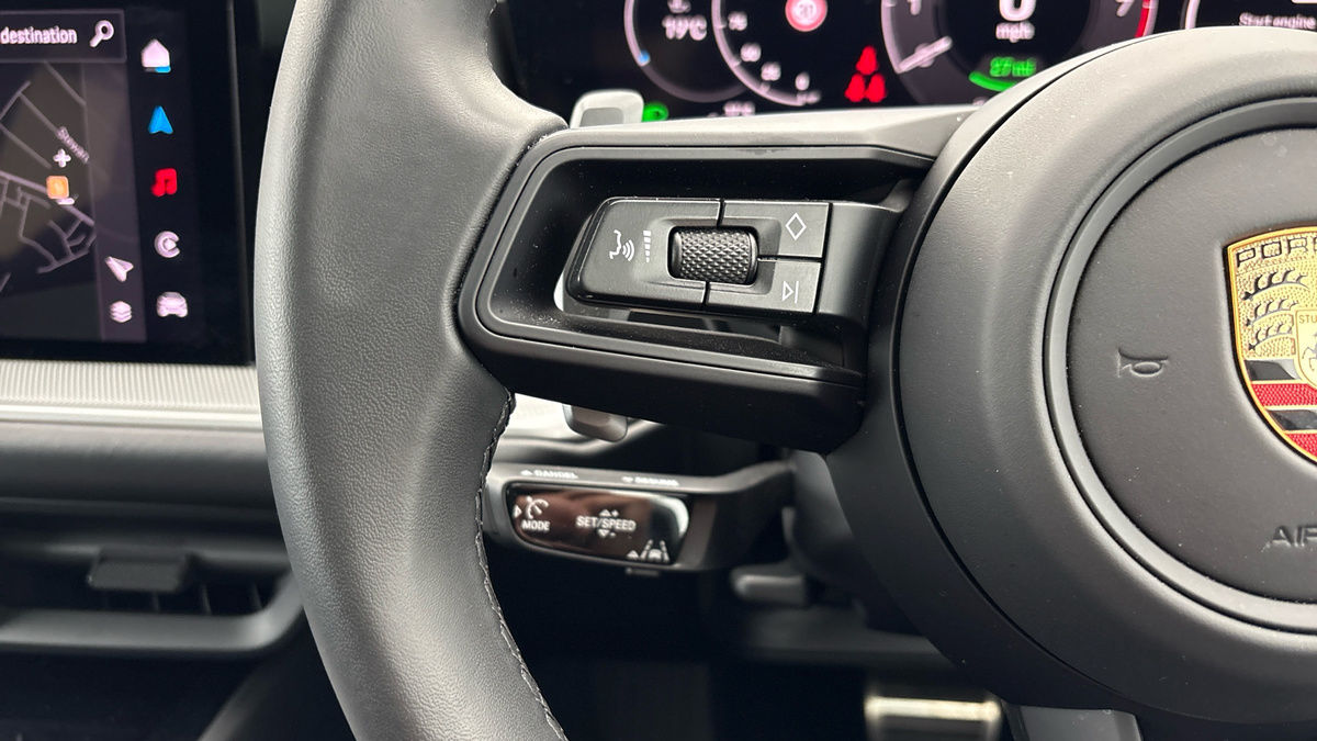 More views of Porsche Cayenne