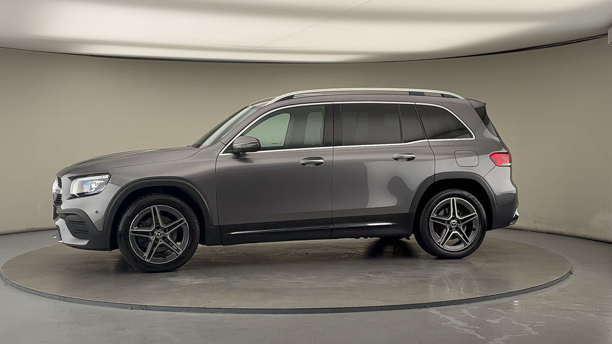 More views of Mercedes-Benz GLB