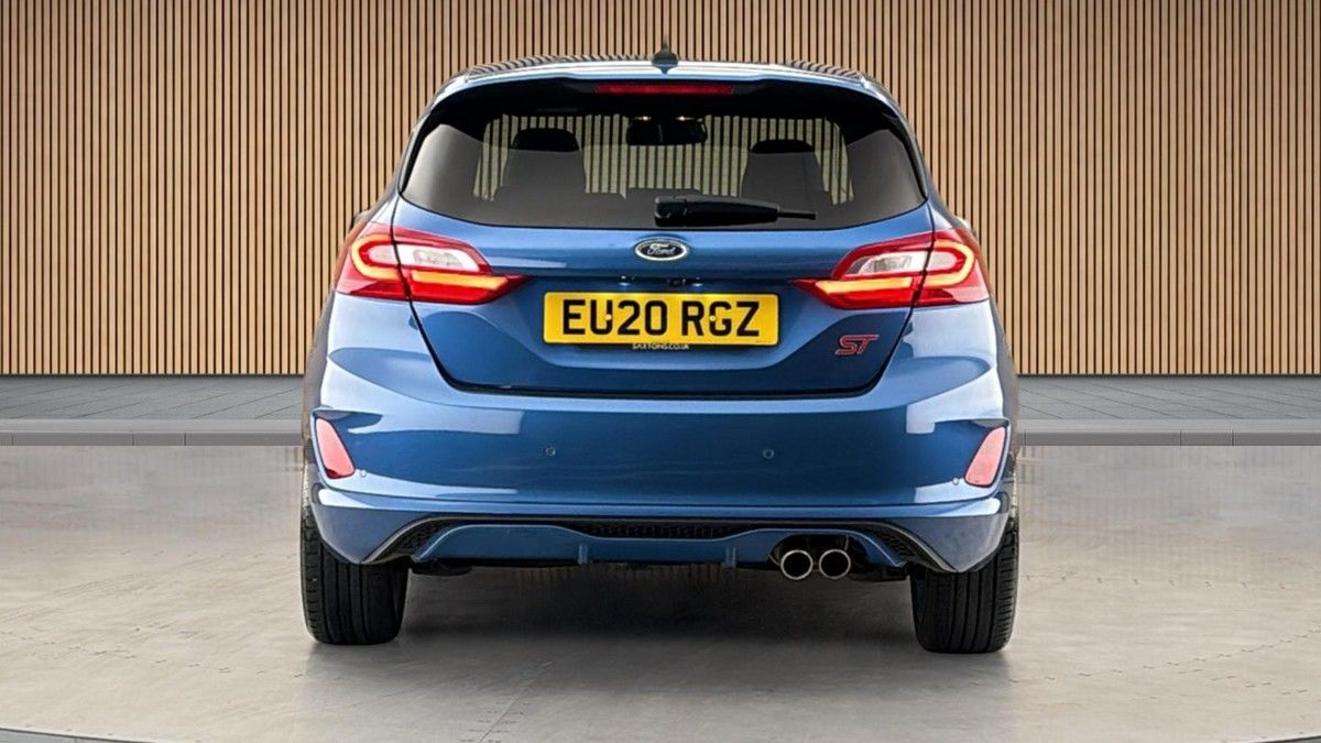 Ford Fiesta Image 4
