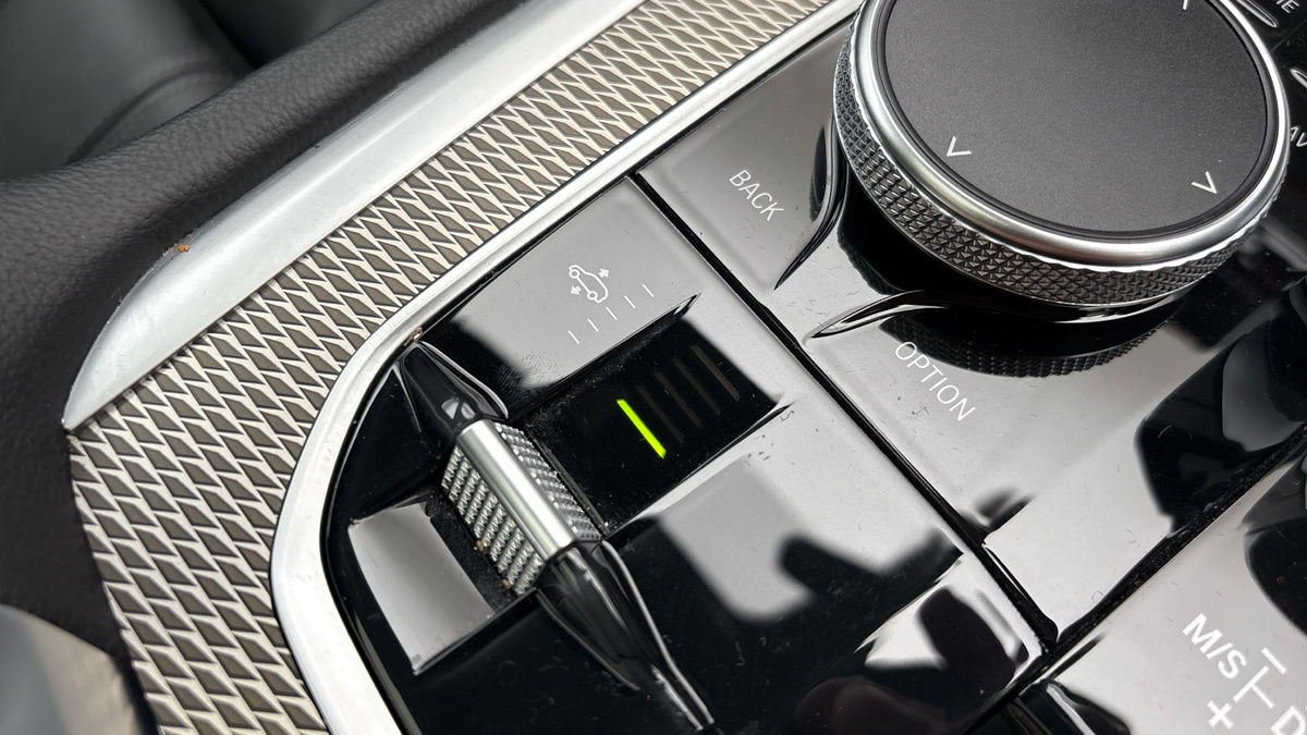 BMW X6 Image 27
