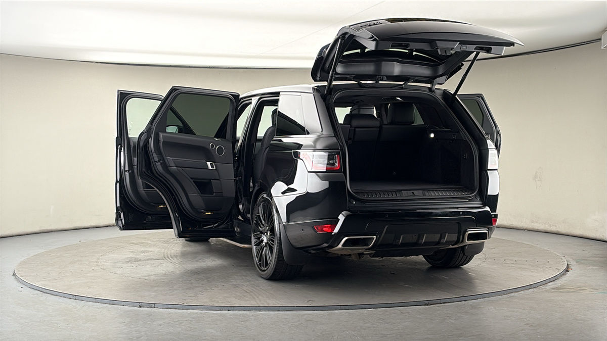 More views of Land Rover Range Rover Sport