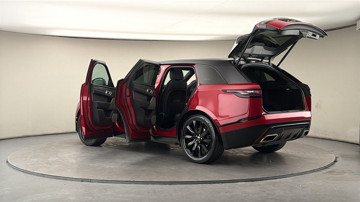 More views of Land Rover Range Rover Velar