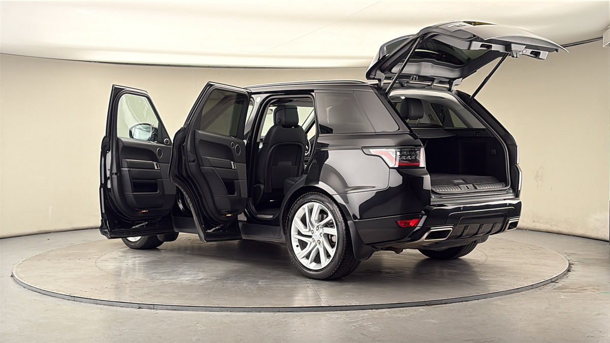 More views of Land Rover Range Rover Sport