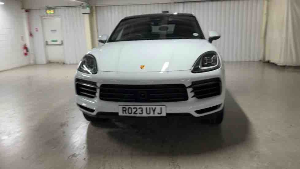 More views of Porsche Cayenne