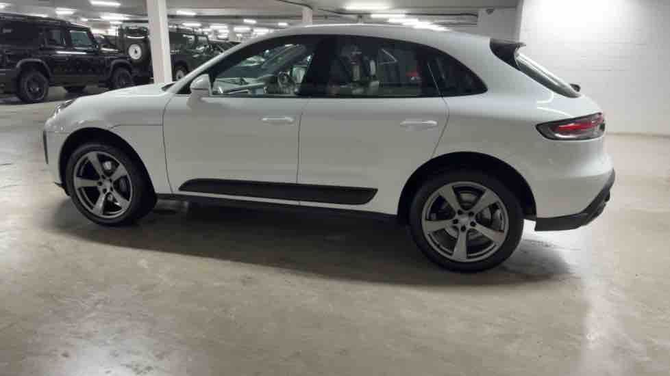 More views of Porsche Macan