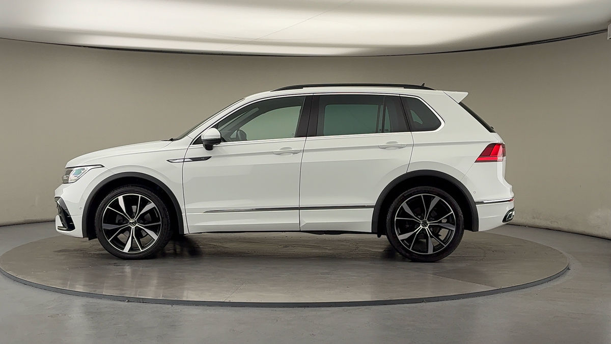 More views of Volkswagen Tiguan