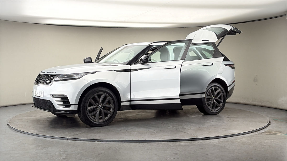 More views of Land Rover Range Rover Velar