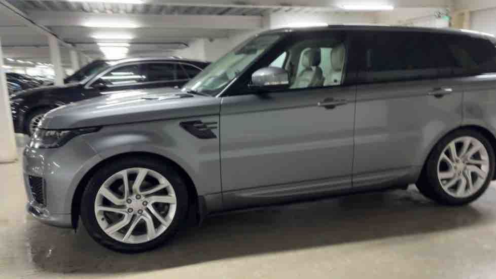 More views of Land Rover Range Rover Sport