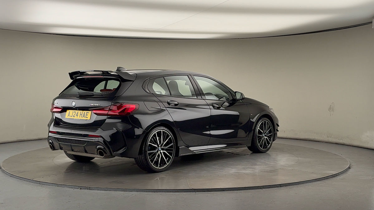 BMW 1 Series Image 21