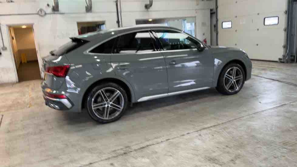 More views of Audi SQ5