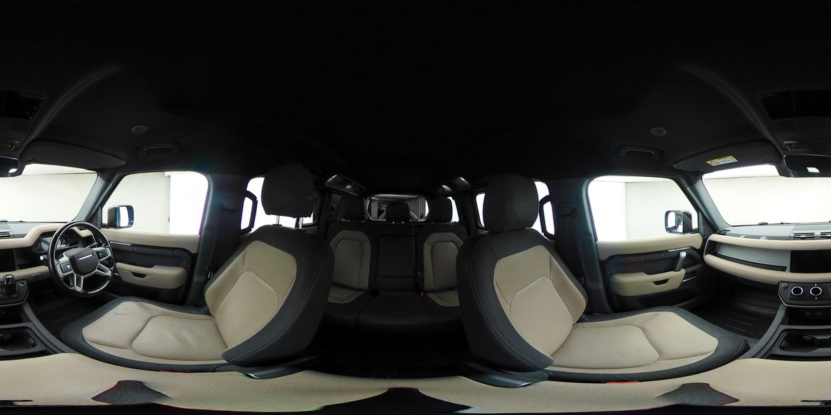 More views of Land Rover Defender 110