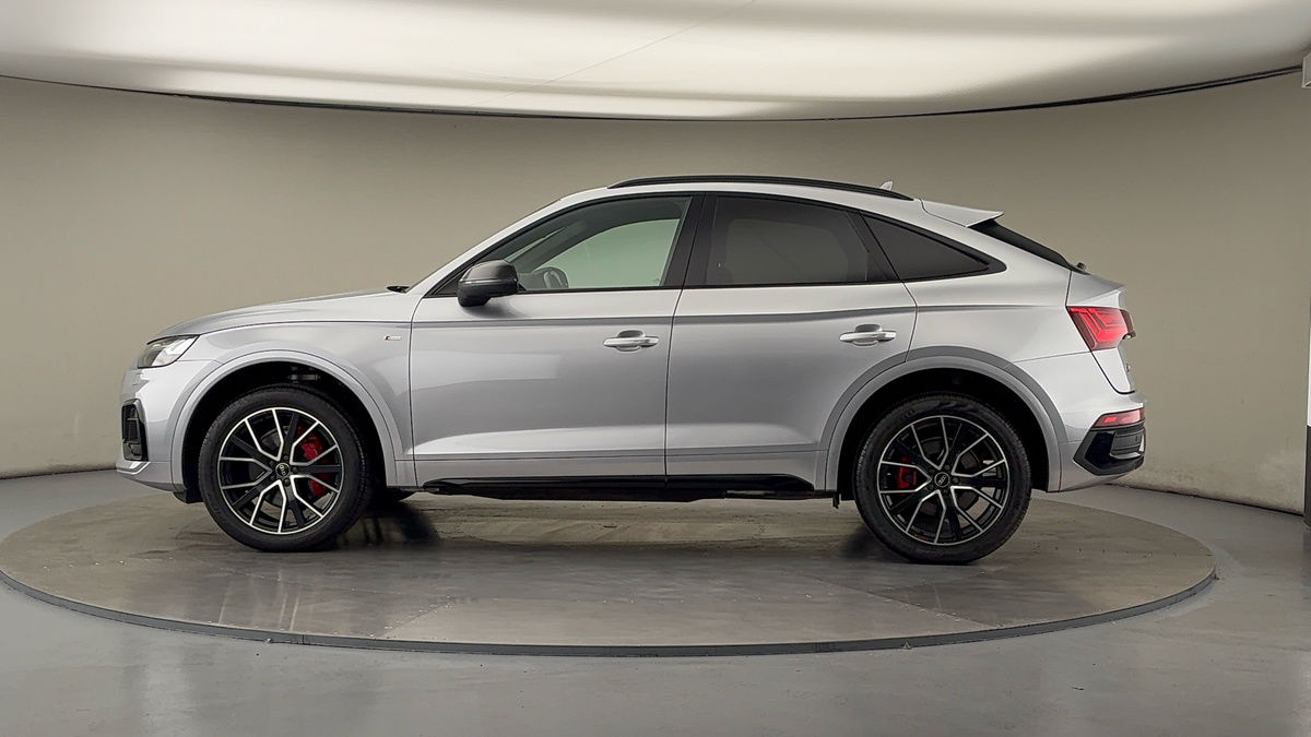 More views of Audi Q5