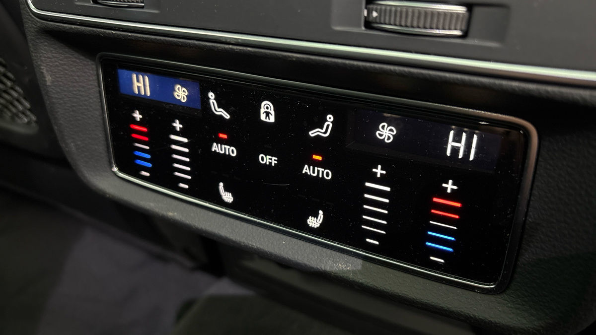 Audi Q7 Image 26