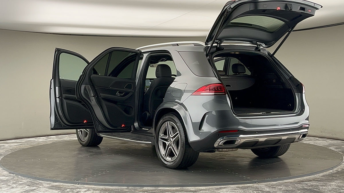 Mercedes-Benz GLE Image 23