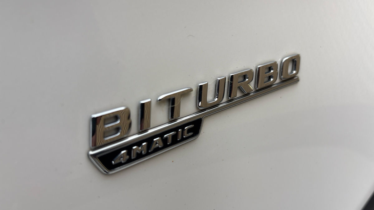 Mercedes-Benz GLC Image 30