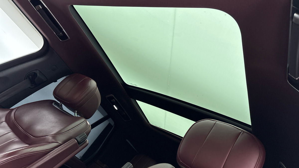 Land Rover Range Rover Image 6