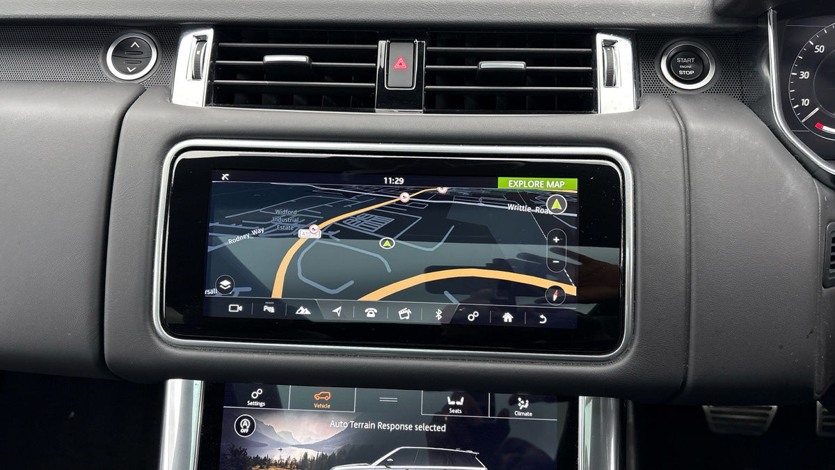 Land Rover Range Rover Sport Image 17